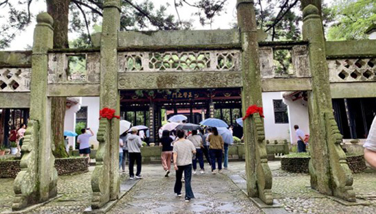 江蘇泰隆減速機(jī)股份有限公司 江蘇泰隆減速機(jī)股份有限公司